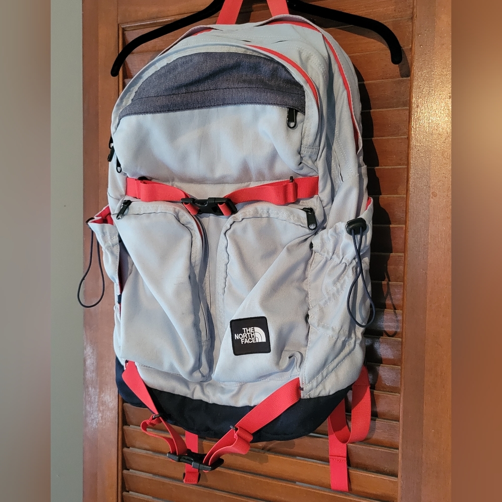 The North Face 6-Zippered Pocket Backpack "Fire And Ice" Colorway